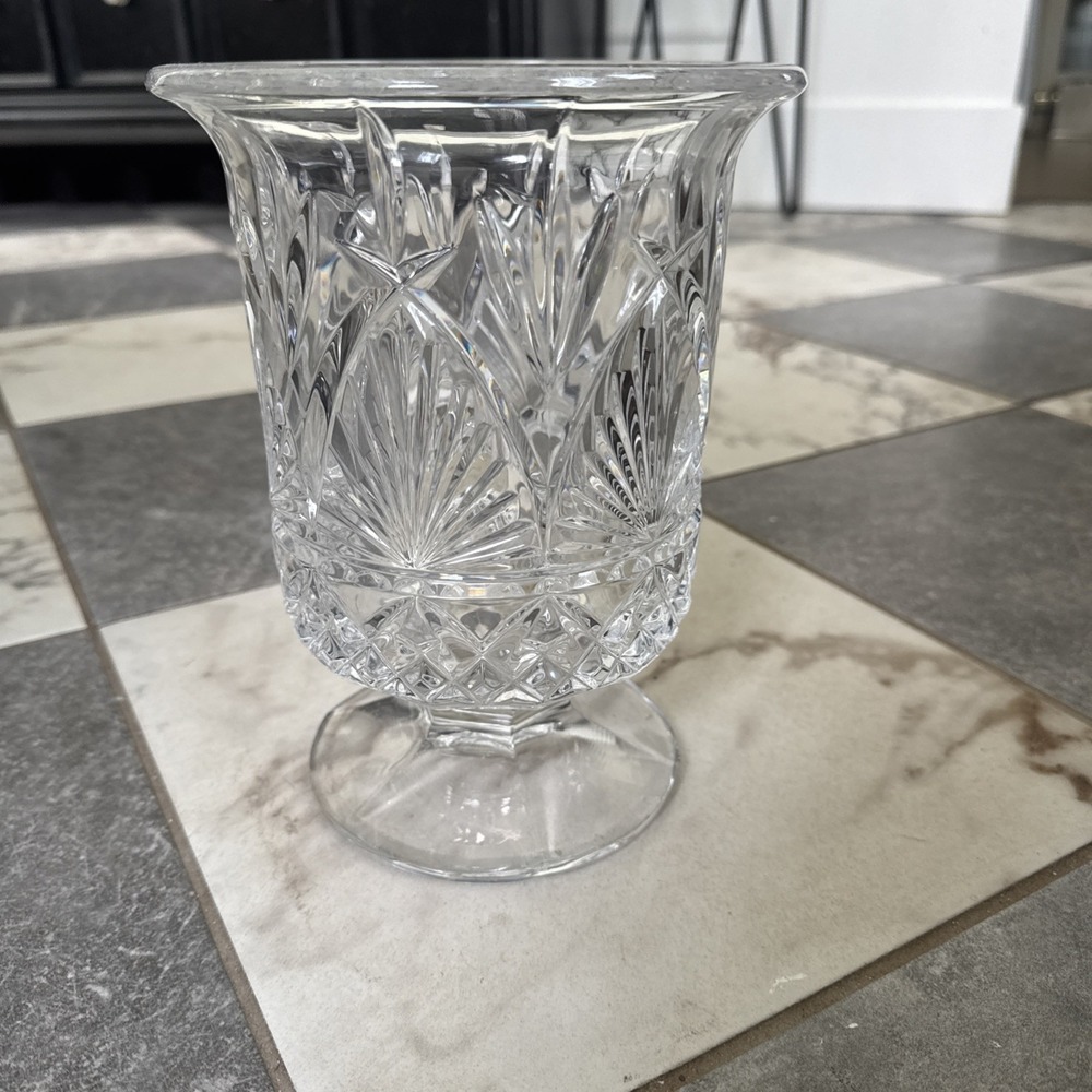 Shannon By Godinger "Diane" Lead Crystal Footed Hurricane Vase/ Candleholder 9"